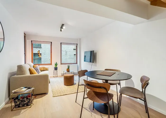 Mooie Vernieuwde Duplex In Hartje , Patershol شقة خنت